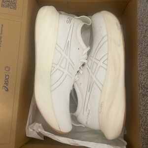 COPY - ASICS Gel Nimbus 25